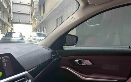 BMW 3 серия, 2021 год, 2 900 000 рублей, 11 фотография