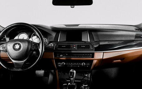 BMW 5 серия, 2014 год, 1 697 000 рублей, 17 фотография