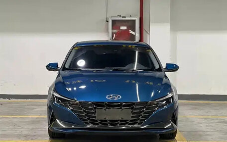 Hyundai Elantra, 2022 год, 1 341 555 рублей, 2 фотография