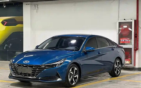 Hyundai Elantra, 2022 год, 1 341 555 рублей, 3 фотография