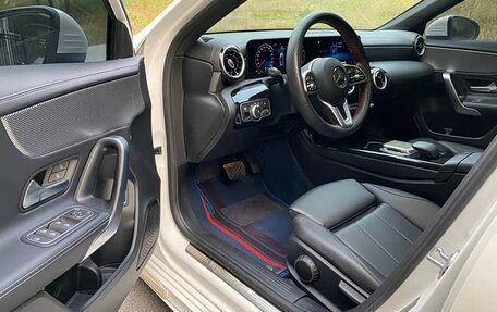 Mercedes-Benz A-Класс, 2022 год, 1 898 003 рублей, 10 фотография