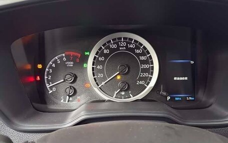 Toyota Corolla, 2024 год, 1 835 000 рублей, 9 фотография