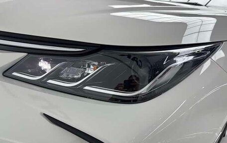 Toyota Corolla, 2024 год, 1 835 000 рублей, 6 фотография