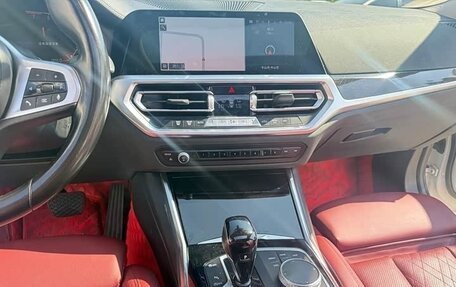 BMW 3 серия, 2022 год, 3 130 000 рублей, 13 фотография