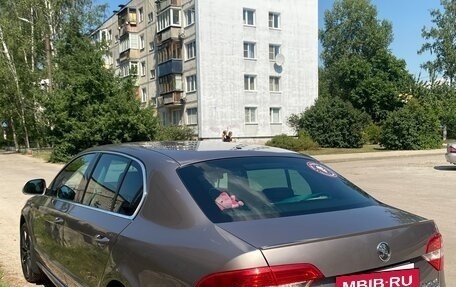 Skoda Superb III рестайлинг, 2014 год, 900 000 рублей, 5 фотография