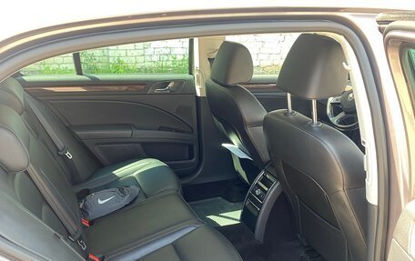 Skoda Superb III рестайлинг, 2014 год, 900 000 рублей, 10 фотография