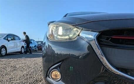 Mazda Demio IV, 2015 год, 850 000 рублей, 10 фотография