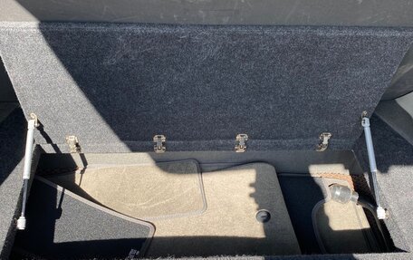 KIA Carnival III, 2019 год, 3 500 000 рублей, 14 фотография