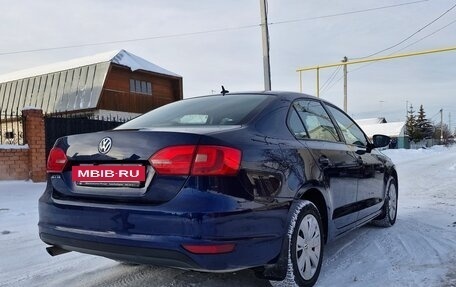 Volkswagen Jetta VI, 2012 год, 900 000 рублей, 7 фотография