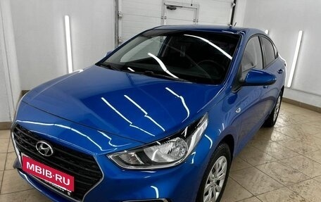 Hyundai Solaris II рестайлинг, 2017 год, 1 297 000 рублей, 2 фотография