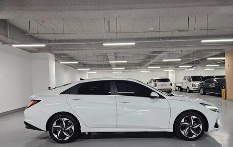 Hyundai Avante, 2021 год, 1 790 000 рублей, 12 фотография