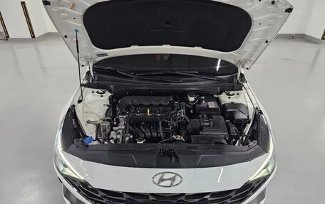 Hyundai Avante, 2021 год, 1 790 000 рублей, 9 фотография