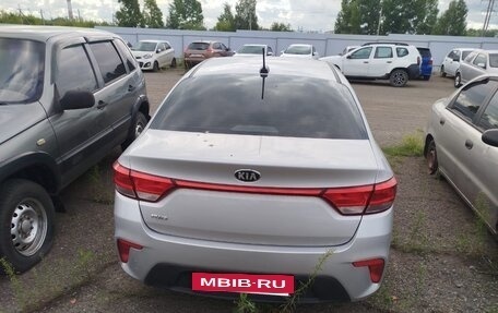 KIA Rio IV, 2020 год, 955 000 рублей, 3 фотография