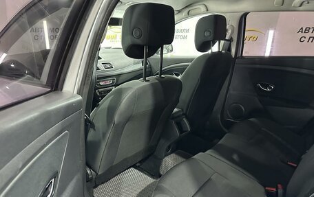 Renault Megane III, 2015 год, 897 000 рублей, 8 фотография