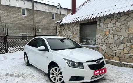 Chevrolet Cruze II, 2010 год, 585 000 рублей, 1 фотография