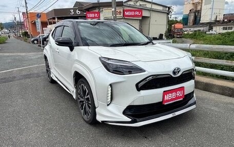 Toyota Yaris Cross, 2021 год, 1 789 000 рублей, 1 фотография