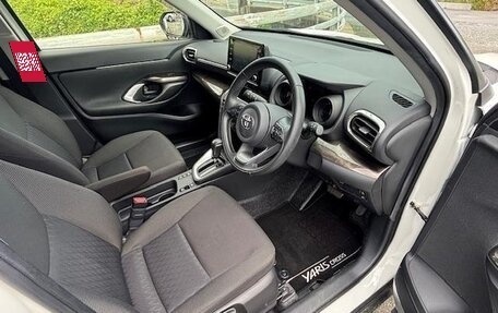 Toyota Yaris Cross, 2021 год, 1 789 000 рублей, 9 фотография