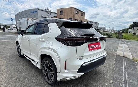 Toyota Yaris Cross, 2021 год, 1 789 000 рублей, 7 фотография