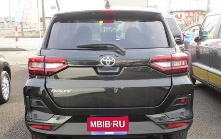 Toyota Raize I, 2022 год, 1 250 000 рублей, 6 фотография