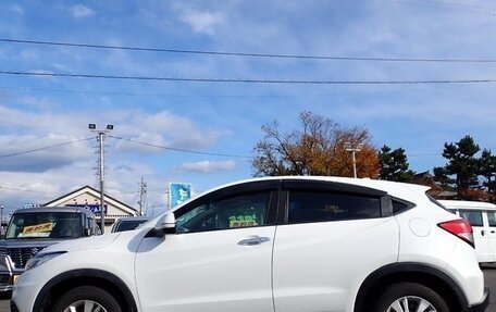 Honda Vezel, 2022 год, 1 650 000 рублей, 7 фотография