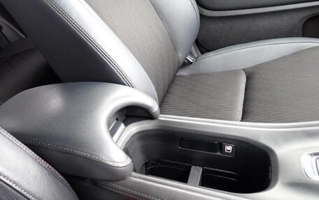 Honda Vezel, 2022 год, 1 650 000 рублей, 14 фотография