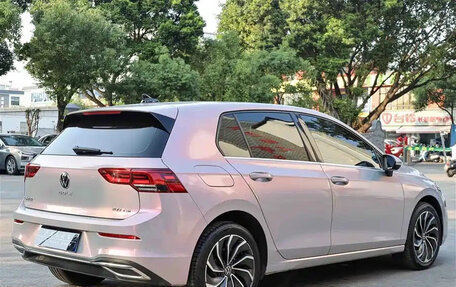 Volkswagen Golf VIII, 2023 год, 1 500 000 рублей, 5 фотография