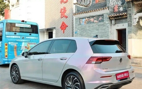 Volkswagen Golf VIII, 2023 год, 1 500 000 рублей, 4 фотография