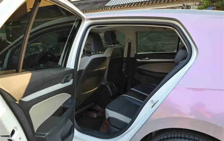 Volkswagen Golf VIII, 2023 год, 1 500 000 рублей, 25 фотография