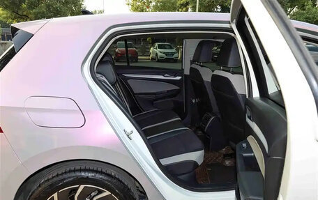 Volkswagen Golf VIII, 2023 год, 1 500 000 рублей, 27 фотография