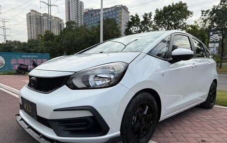 Honda Fit, 2022 год, 1 300 000 рублей, 1 фотография