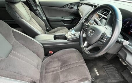 Honda Insight III, 2022 год, 1 650 000 рублей, 10 фотография