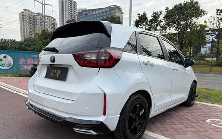Honda Fit, 2022 год, 1 300 000 рублей, 6 фотография