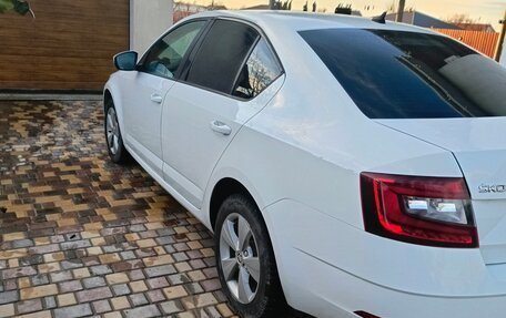 Skoda Octavia, 2017 год, 1 950 000 рублей, 3 фотография