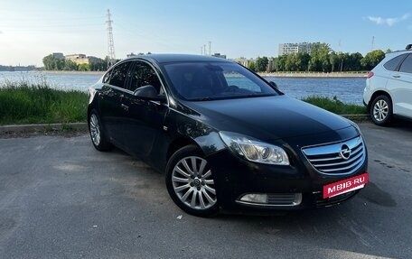 Opel Insignia II рестайлинг, 2011 год, 750 000 рублей, 2 фотография
