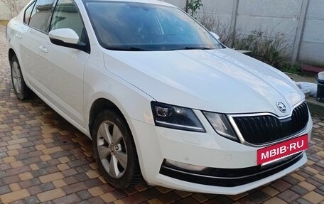 Skoda Octavia, 2017 год, 1 950 000 рублей, 2 фотография