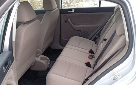 Volkswagen Golf Plus II, 2011 год, 950 000 рублей, 10 фотография