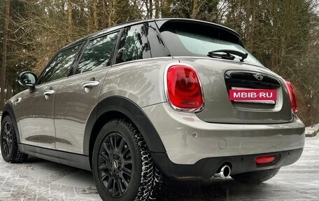 MINI Hatch, 2016 год, 1 850 000 рублей, 6 фотография