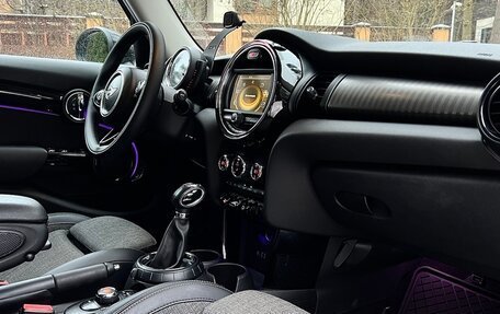 MINI Hatch, 2016 год, 1 850 000 рублей, 20 фотография