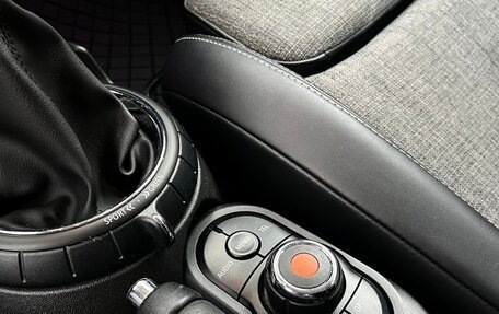 MINI Hatch, 2016 год, 1 850 000 рублей, 18 фотография