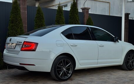 Skoda Octavia, 2017 год, 1 850 000 рублей, 3 фотография