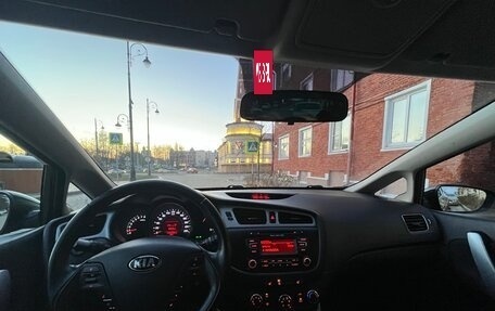 KIA cee'd III, 2013 год, 800 000 рублей, 12 фотография
