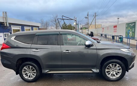 Mitsubishi Pajero Sport III рестайлинг, 2018 год, 2 650 000 рублей, 2 фотография