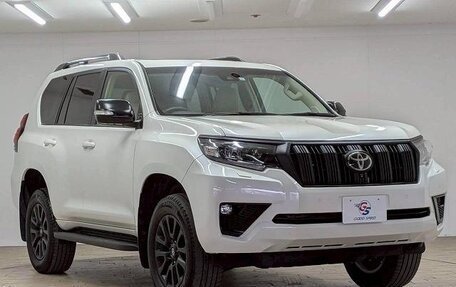 Toyota Land Cruiser Prado, 2025 год, 5 660 000 рублей, 1 фотография