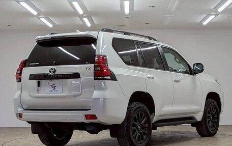 Toyota Land Cruiser Prado, 2025 год, 5 660 000 рублей, 9 фотография