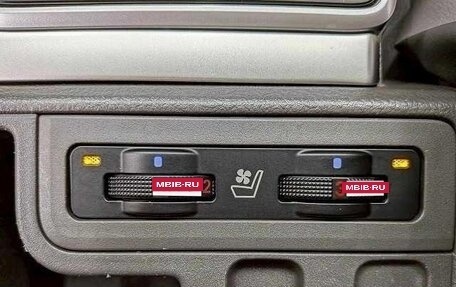 Toyota Land Cruiser Prado, 2025 год, 5 660 000 рублей, 18 фотография