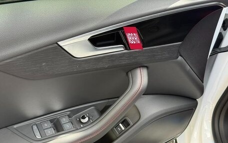 Audi A4, 2025 год, 4 600 000 рублей, 15 фотография