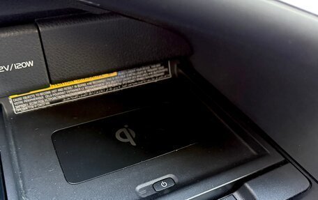 Toyota Camry, 2018 год, 2 400 000 рублей, 9 фотография