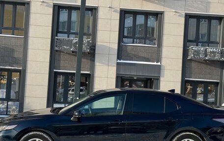 Toyota Camry, 2018 год, 2 400 000 рублей, 21 фотография