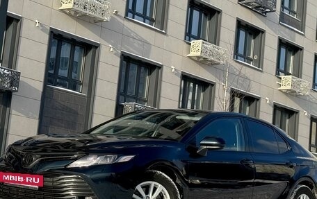 Toyota Camry, 2018 год, 2 400 000 рублей, 19 фотография