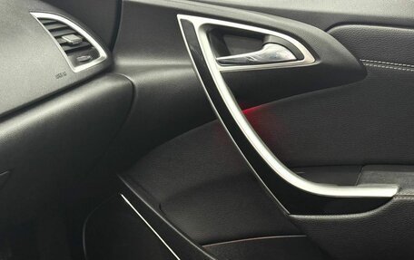 Opel Astra J, 2013 год, 1 049 900 рублей, 12 фотография